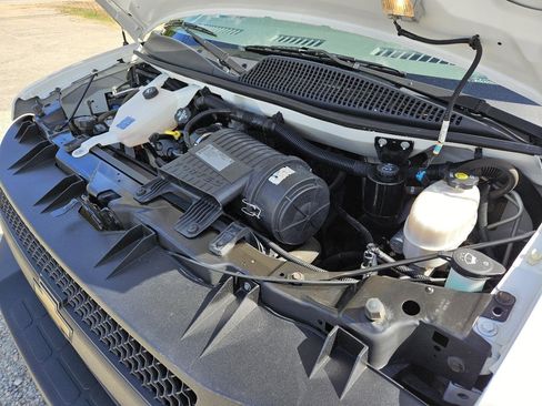 Used 2014 Chevrolet Express 1500 RWD image 47