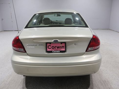 Used 2006 Ford Taurus SEL FWD image 3