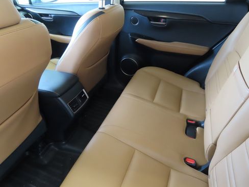 Used 2016 Lexus NX 200t FWD image 23