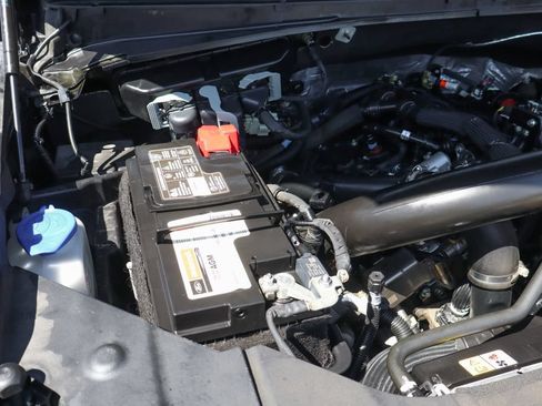 Used 2022 Lincoln Navigator L 4WD image 11