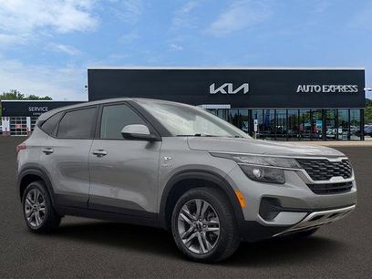 Used 2023 Kia Seltos LX
