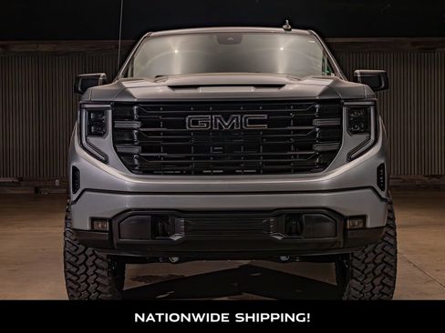 Used 2026 GMC Sierra 1500 Elevation w/ Preferred Package AWD/4WD image 4