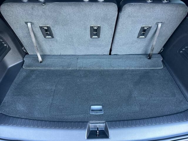 Used 2026 Chevrolet Traverse LT w/ Driver Confidence Package AWD/4WD image 19