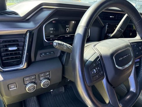 Used 2024 GMC Sierra 2500 Denali Ultimate w/ Max Trailering Package AWD/4WD image 26