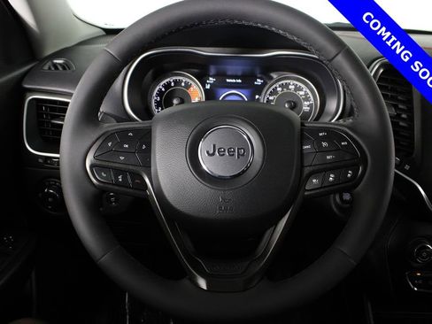 Used 2022 Jeep Cherokee Trailhawk w/ Premium Leather Package image 21