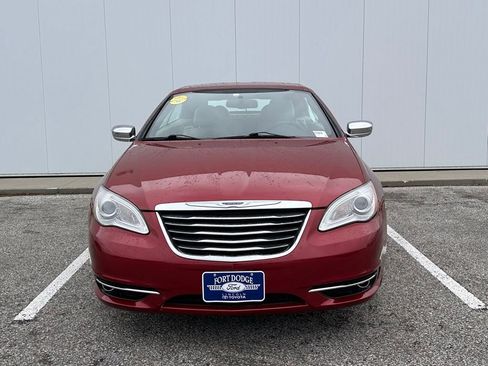 Used 2014 Chrysler 200 Limited FWD image 8