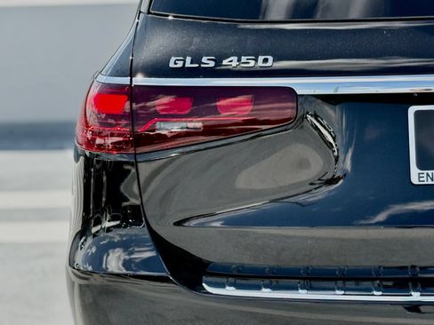 New 2026 Mercedes-Benz GLS 450 4MATIC image 10