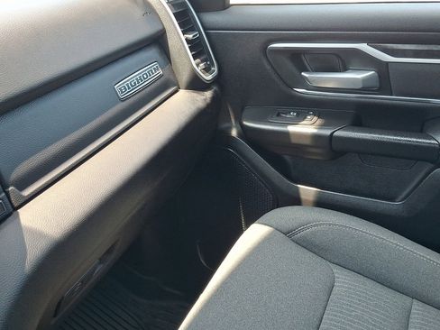 Used 2023 RAM 1500 Big Horn AWD/4WD image 35
