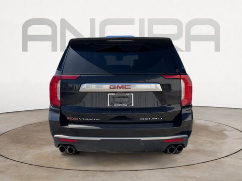 Used 2024 GMC Yukon Denali w/ Denali Reserve Package AWD/4WD image 9