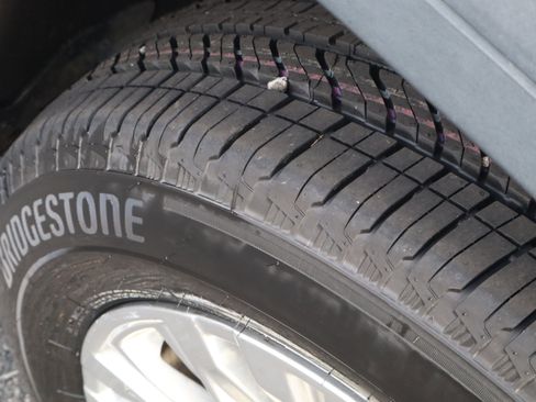 Used 2021 GMC Sierra 1500 Denali w/ Driver Alert Package II image 10