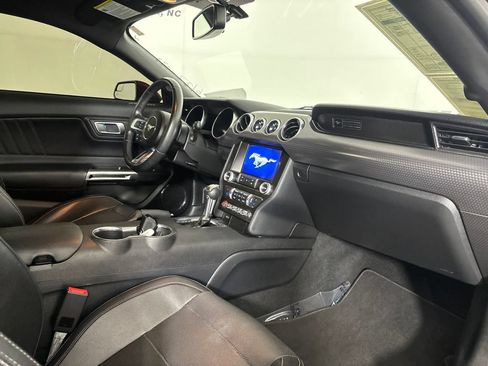 Used 2020 Ford Mustang GT Premium w/ GT Performance Package RWD image 26