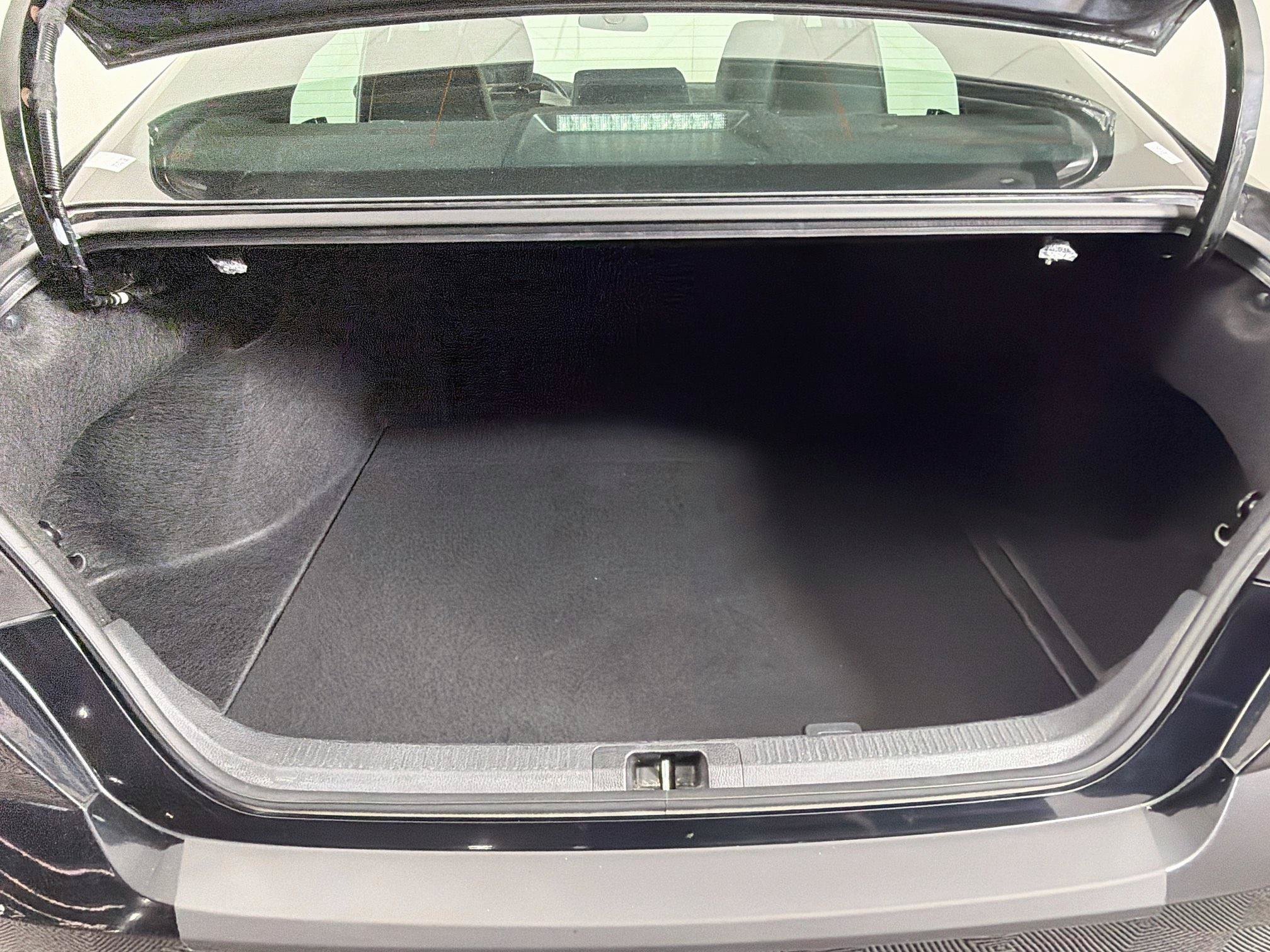 Used 2025 Toyota Camry SE FWD image 28