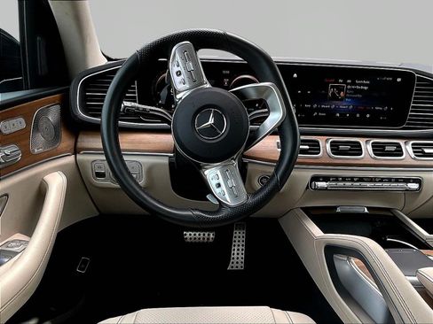 Used 2023 Mercedes-Benz GLS 450 4MATIC image 8