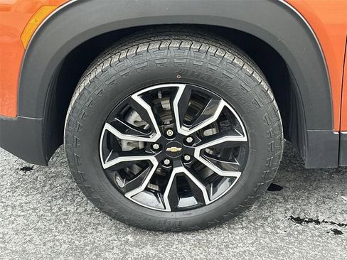 Certified 2023 Chevrolet TrailBlazer ACTIV w/ Sun and Liftgate Package image 33