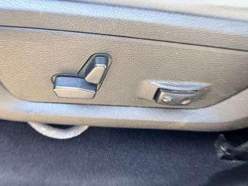 Used 2019 RAM 1500 Warlock AWD/4WD image 21