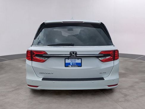 Certified 2024 Honda Odyssey Elite image 5