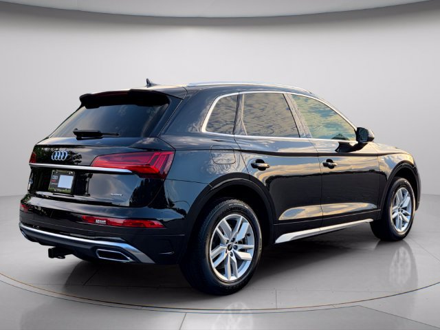 Used 2023 Audi Q5 2.0T Premium w/ Convenience Package AWD/4WD image 7