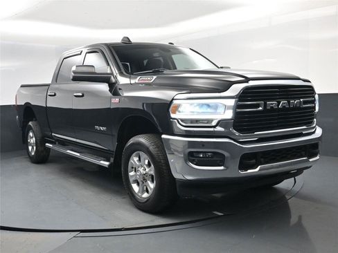 Used 2019 RAM 2500 Big Horn image 17