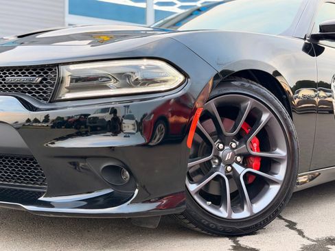 Used 2023 Dodge Charger R/T w/ Plus Group RWD image 3