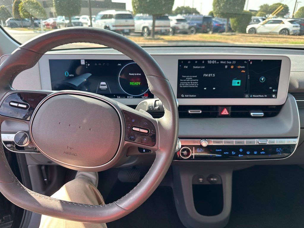 Certified 2024 Hyundai Ioniq 5 SE RWD image 10