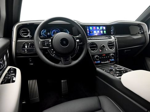 New 2027 Rolls-Royce Cullinan Black Badge AWD/4WD image 4