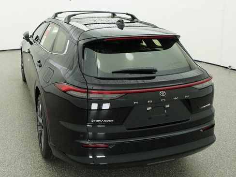 New 2026 Toyota Crown Signia AWD/4WD image 11