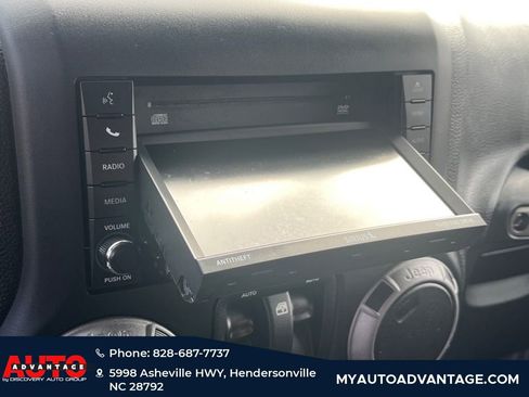 Used 2017 Jeep Wrangler Sport w/ Quick Order Package 24S image 13