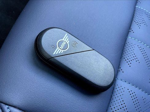 Used 2025 MINI Cooper S image 13