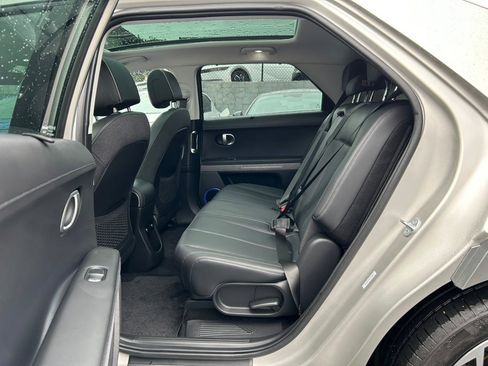 Used 2023 Hyundai Ioniq 5 Limited image 57