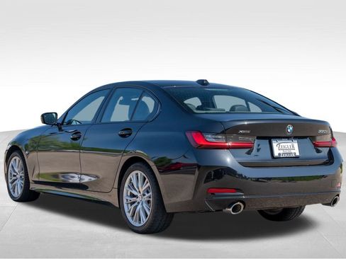 Used 2023 BMW 330i xDrive 330i xDrive w/ Premium Package image 6