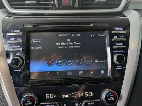 Used 2015 Nissan Murano SL w/ SL Technology Package AWD/4WD image 4