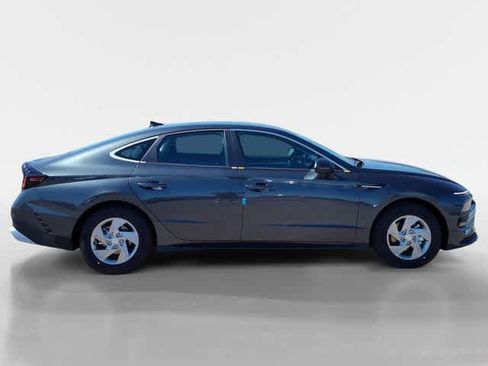 New 2026 Hyundai Sonata SE image 7