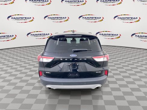 Used 2022 Ford Escape SEL AWD/4WD image 7