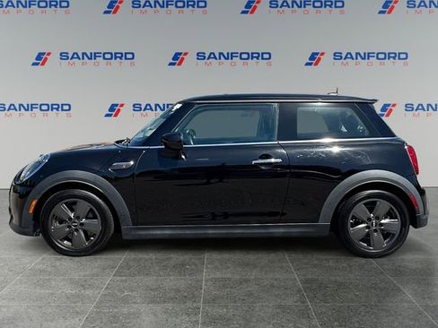 Used 2022 MINI Cooper S FWD image 2