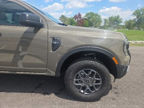 Used 2025 Ford Ranger XLT w/ Equipment Group 301A High AWD/4WD image 4