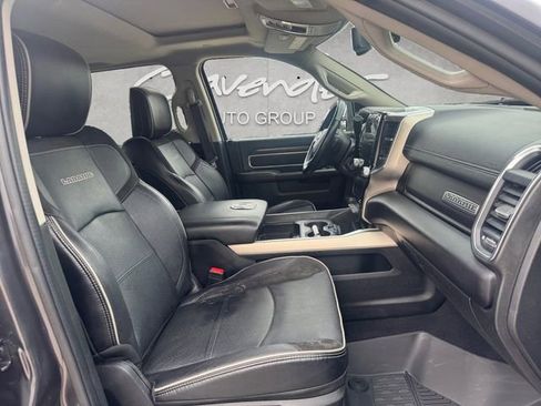 Used 2024 RAM 3500 Laramie image 24