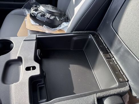 New 2026 RAM 4500 Tradesman image 16