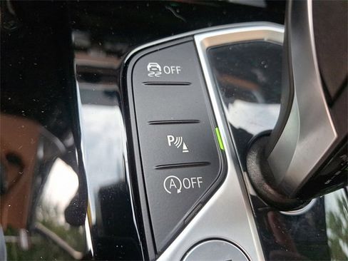 Used 2022 BMW X3 xDrive30i w/ Premium Package 2 image 26