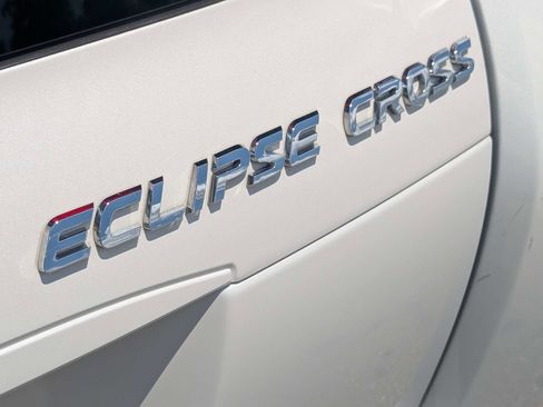 Used 2018 Mitsubishi Eclipse Cross LE AWD/4WD image 13