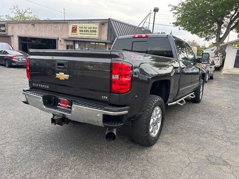 Used 2015 Chevrolet Silverado 3500 LTZ w/ Duramax Plus Package AWD/4WD image 10
