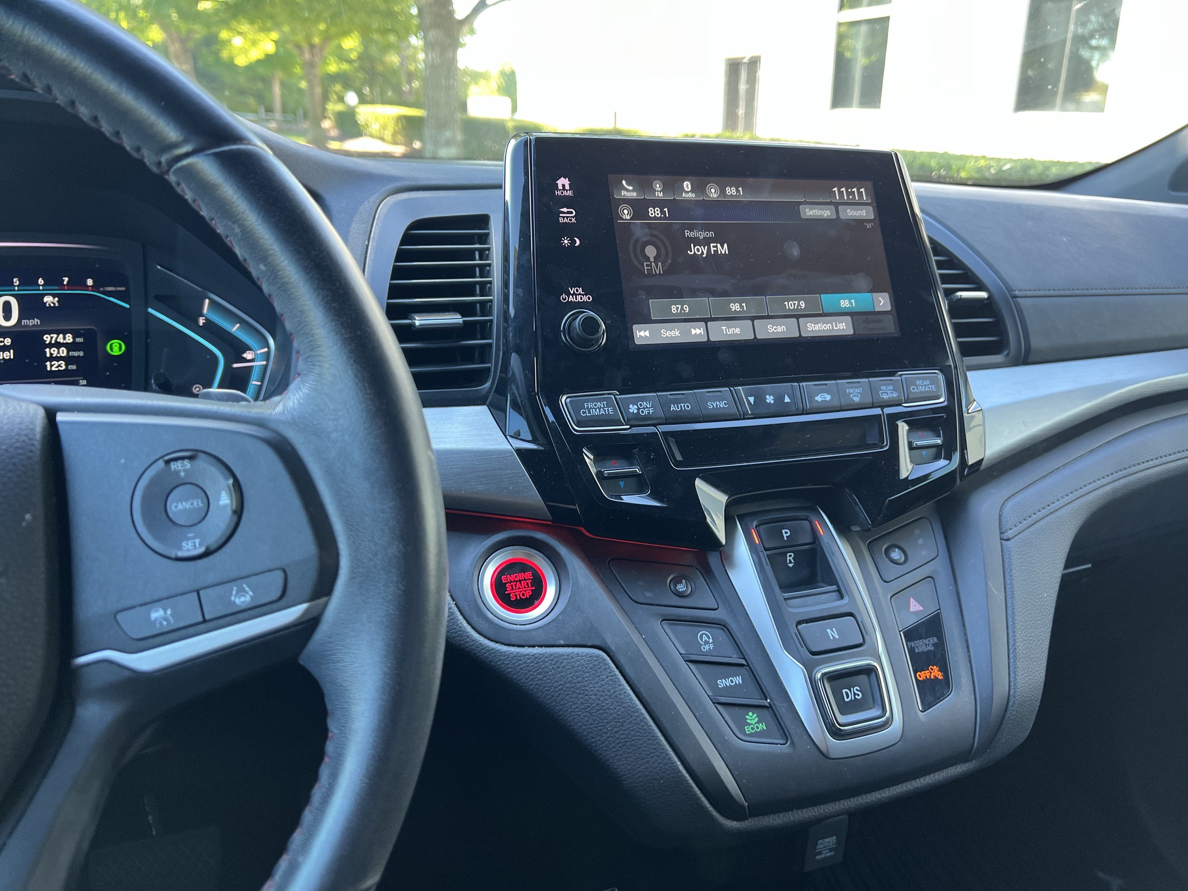 Used 2023 Honda Odyssey Sport image 32