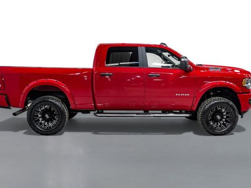 Used 2024 RAM 2500 Big Horn w/ Safety Group image 6