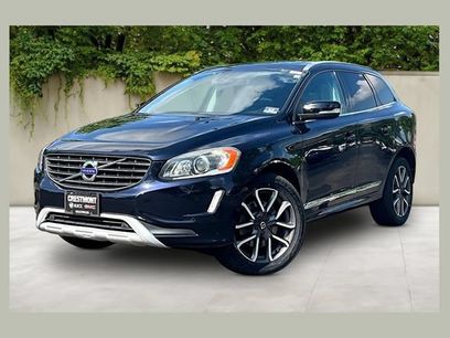 Used 2017 Volvo XC60 T6 Dynamic w/ Climate Package