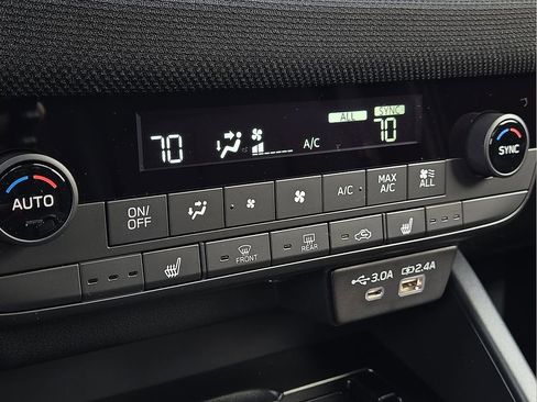 New 2026 Subaru Outback Limited image 16