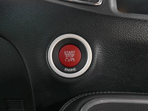 Used 2015 Dodge Challenger SRT Hellcat RWD image 85