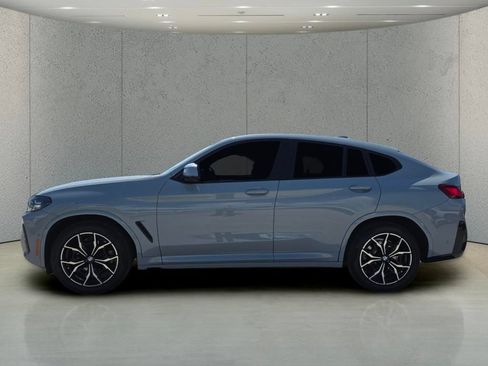 Used 2023 BMW X4 xDrive30i w/ M Sport Package AWD/4WD image 9