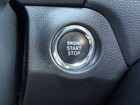 Used 2024 Toyota RAV4 XLE AWD/4WD image 30