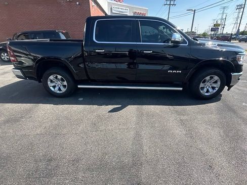 Used 2022 RAM 1500 Laramie AWD/4WD image 4