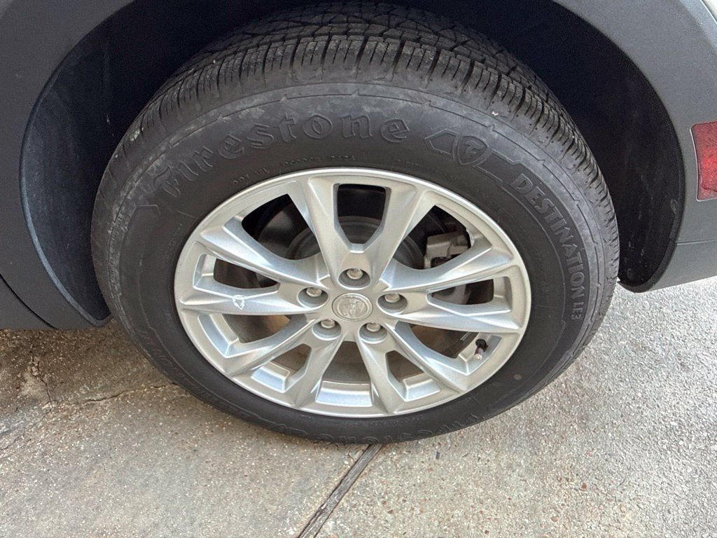 Used 2021 Buick Envision Preferred FWD image 23