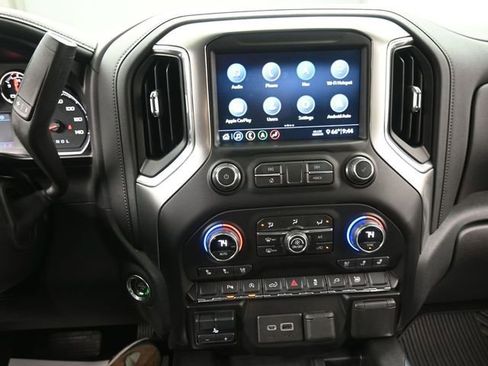 Used 2020 Chevrolet Silverado 1500 LTZ w/ LTZ Plus Package image 10